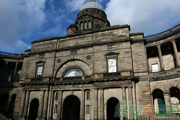 全球首個碳金融碩士研究生項目現(xiàn)提供獎學金申請