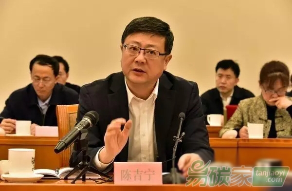 環(huán)保部年內(nèi)堅(jiān)決治理氣水土污染深化綠色金融